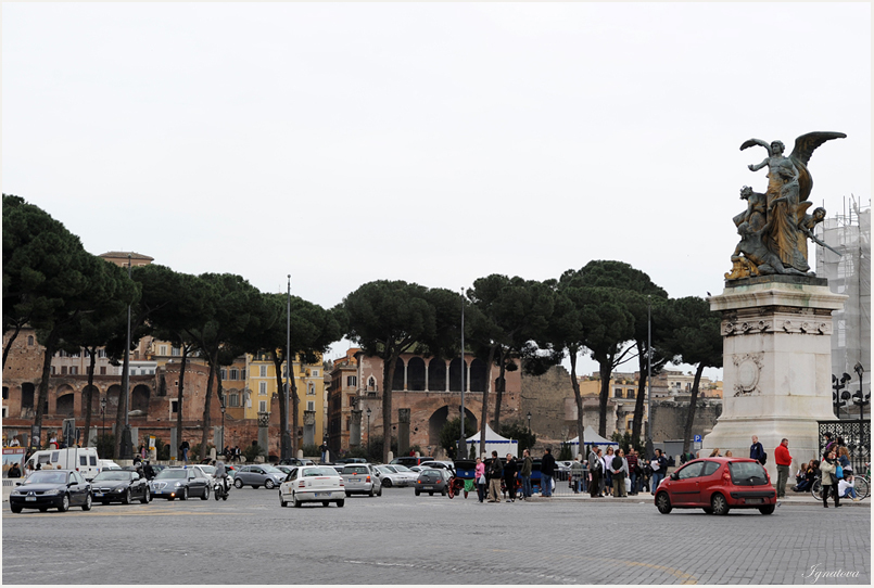   (Piazza Venezia)